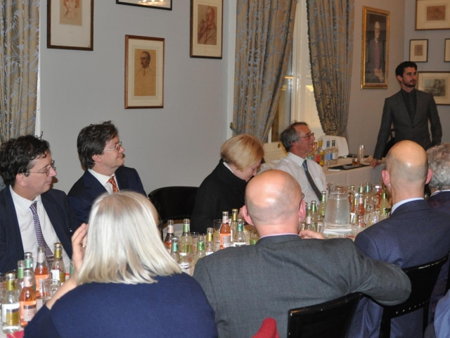 Campaign for Real Gin tasting, Athenaeum Club November 2018