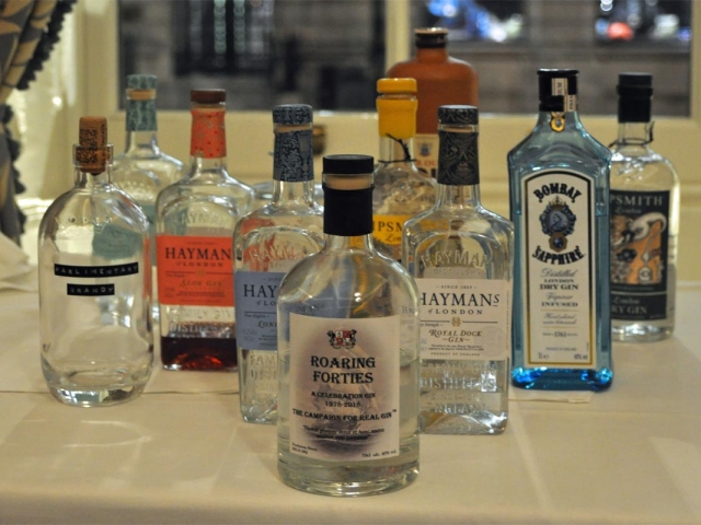 Roaring Forties with other gin brands, Campaign for Real Gin tasting, Athenaeum Club November 2018